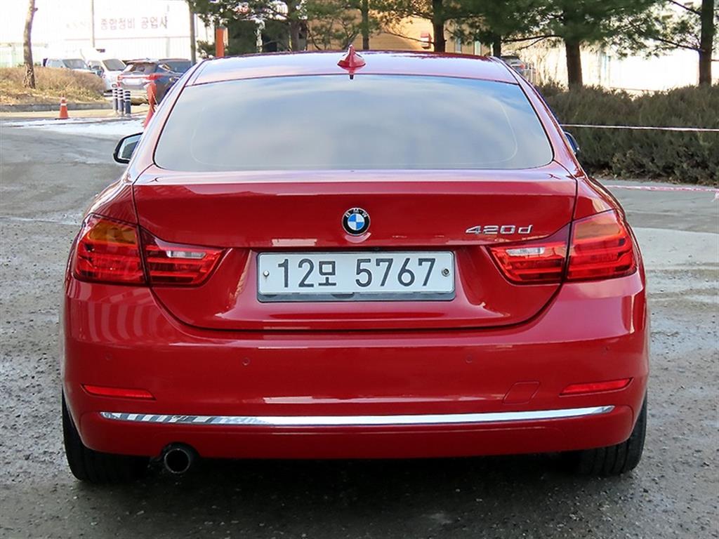 BMW 4 Series - Vista 4