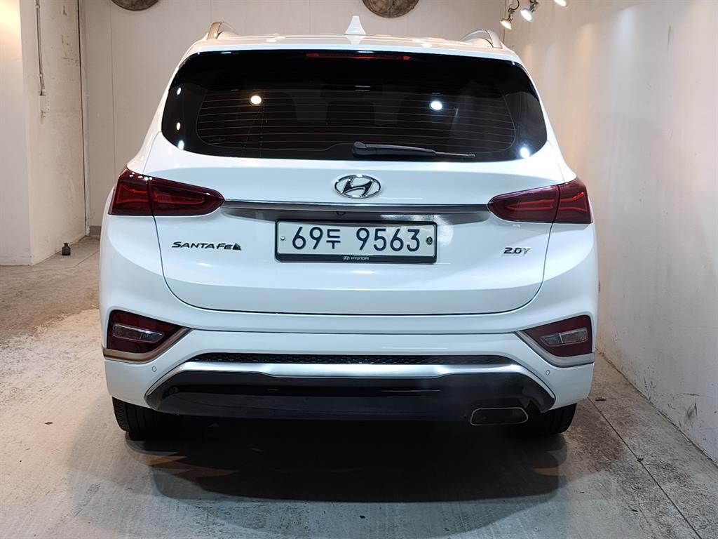 HYUNDAI Santa Fe - Vista 3