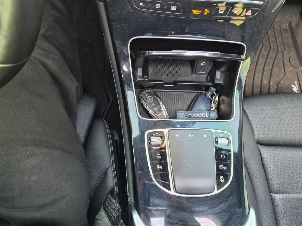 Mercedes Benz GLC Class 2021 Gris - Importación desde Corea - HF Imports Iquique - Foto 14