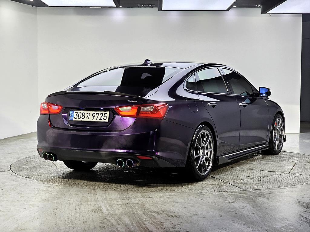 Chevrolet Malibu - Vista 4