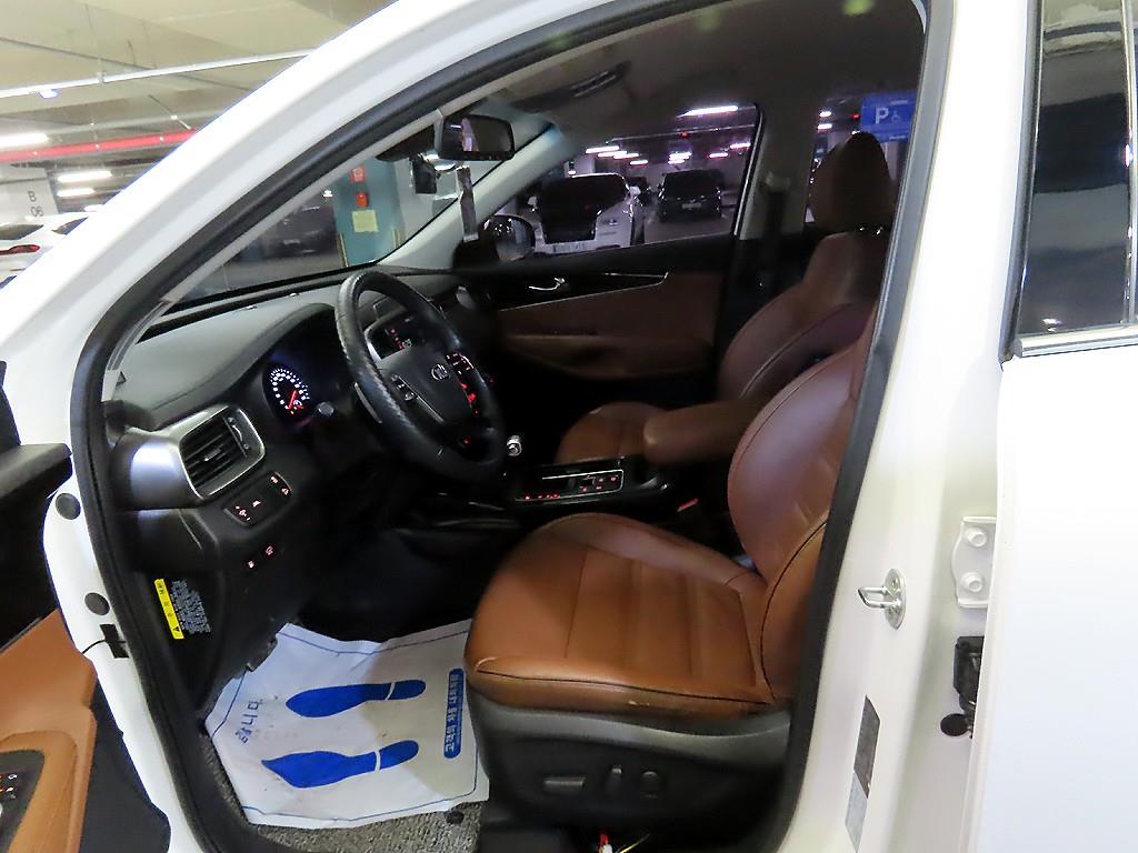 KIA Sorento - Vista 6