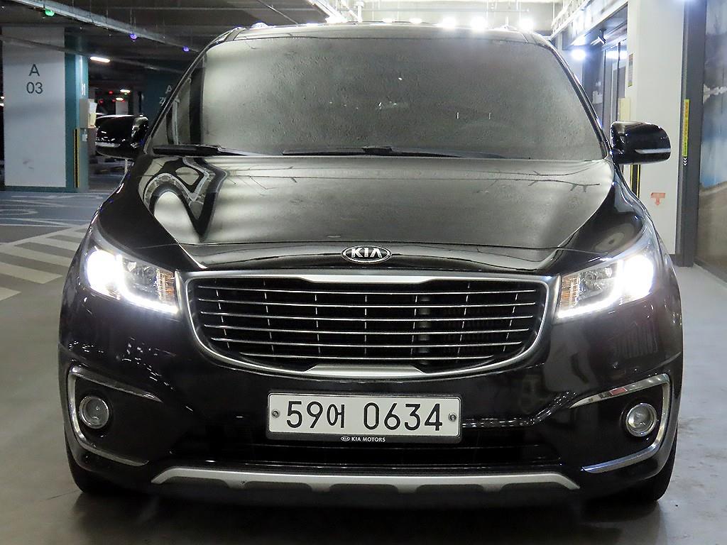 KIA Carnival - Vista 2