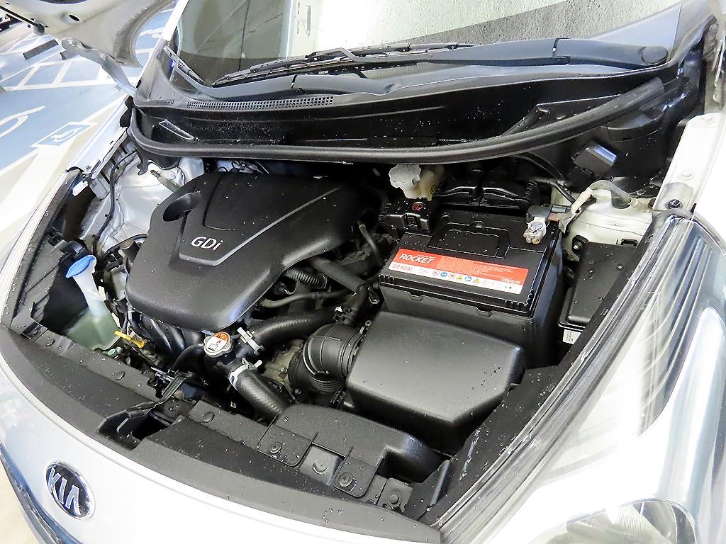 KIA Pride 2014 Plateado - Importación desde Corea - HF Imports Iquique - Foto 18