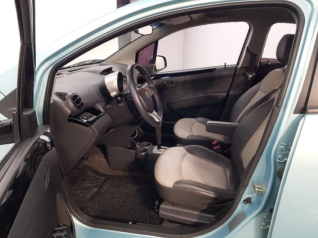 Chevrolet Spark - Vista 8