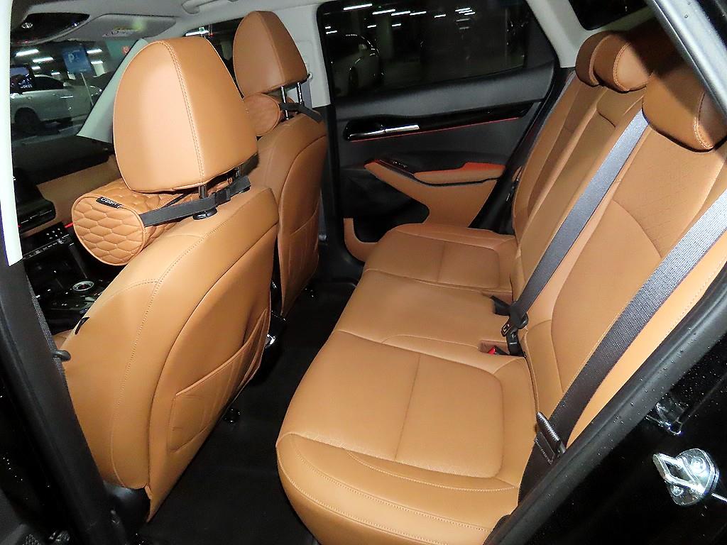 KIA Seltos - Vista 7