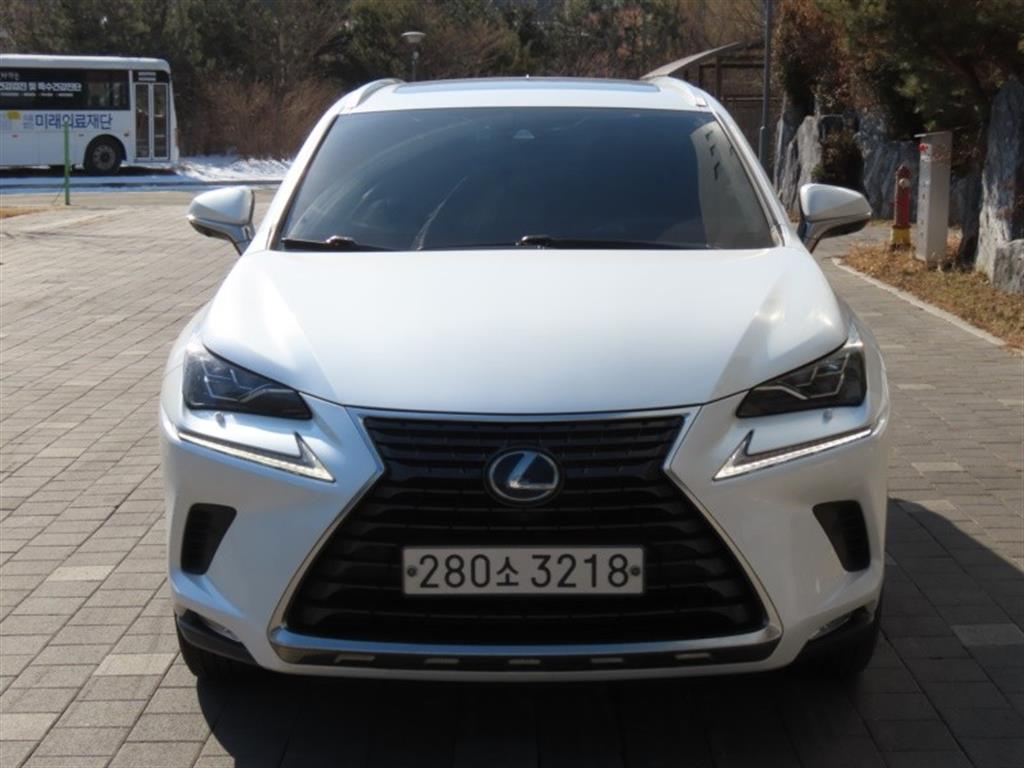 Lexus NX 2021 - Importación desde Corea - HF Imports Iquique - Foto 1
