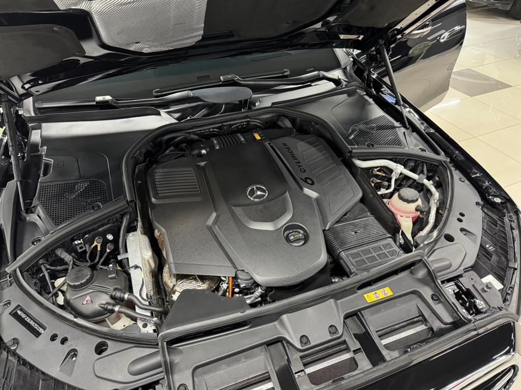 Mercedes Benz S Class - Vista 6