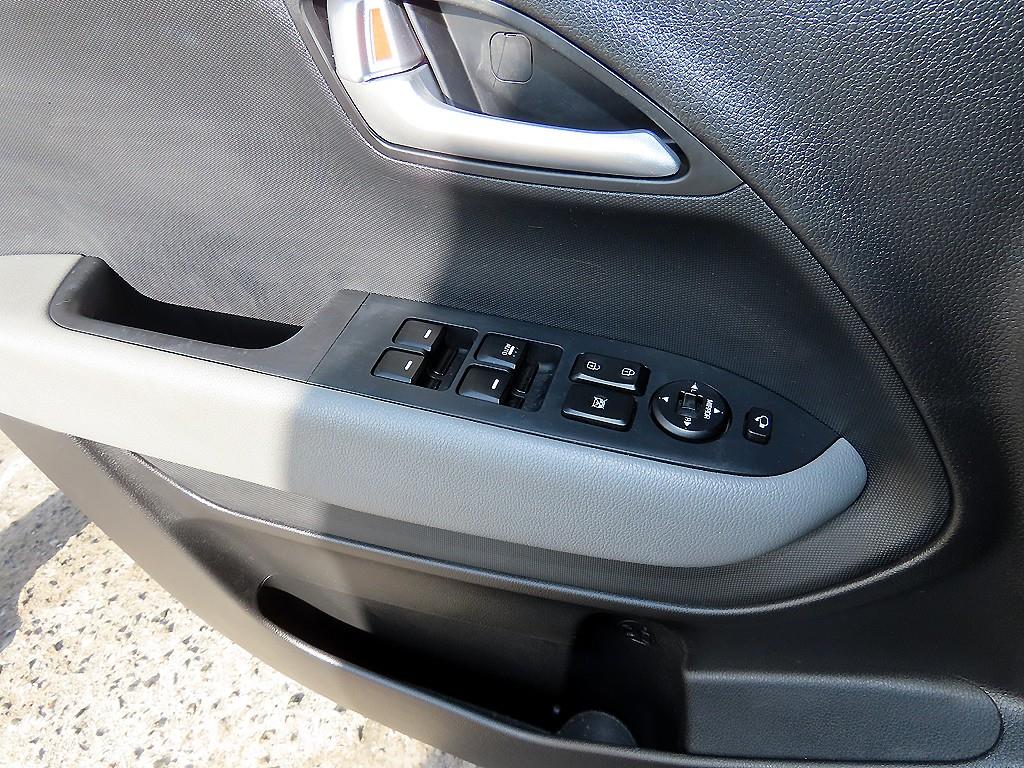 KIA Ray 2020 Blanco - Importación desde Corea - HF Imports Iquique - Foto 13