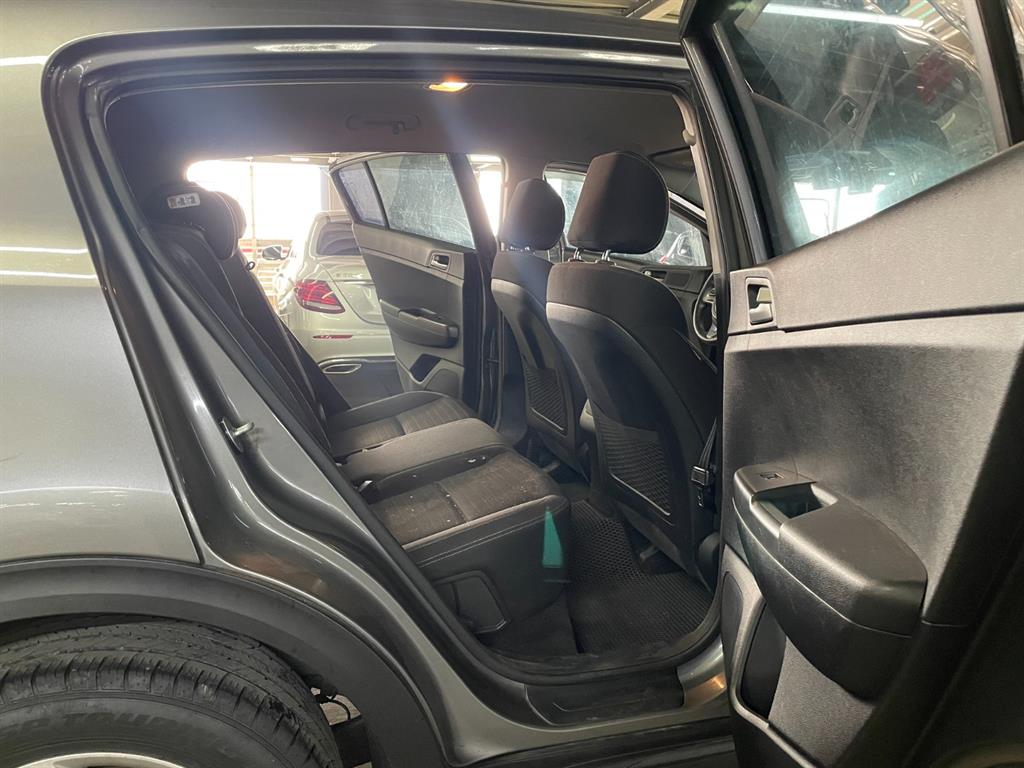 KIA Sportage 2018 Gris - Importación desde Corea - HF Imports Iquique - Foto 17