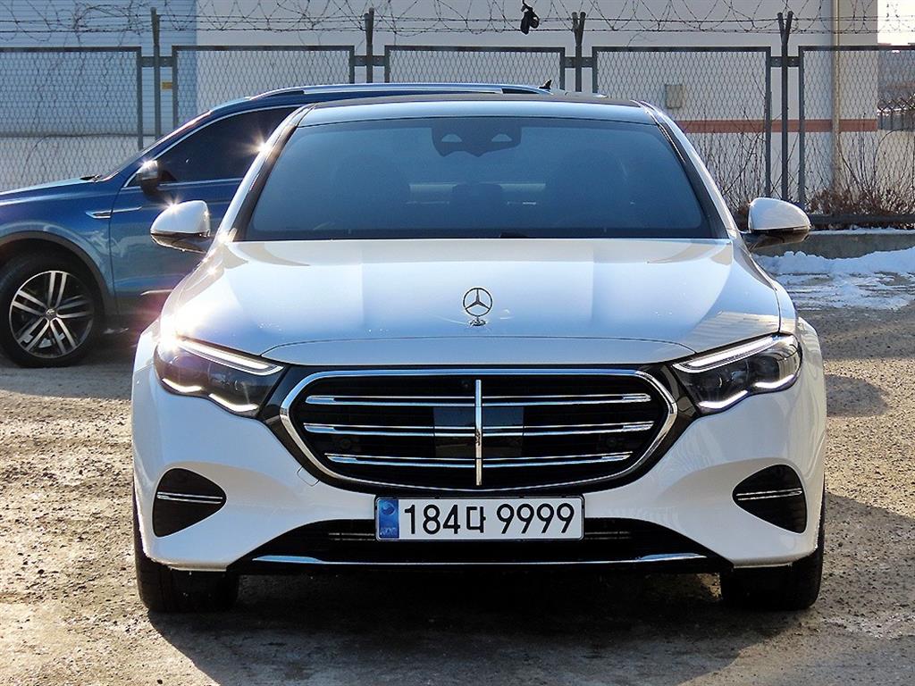 Mercedes Benz E class 2025 Blanco - Importación desde Corea - HF Imports Iquique - Foto 1