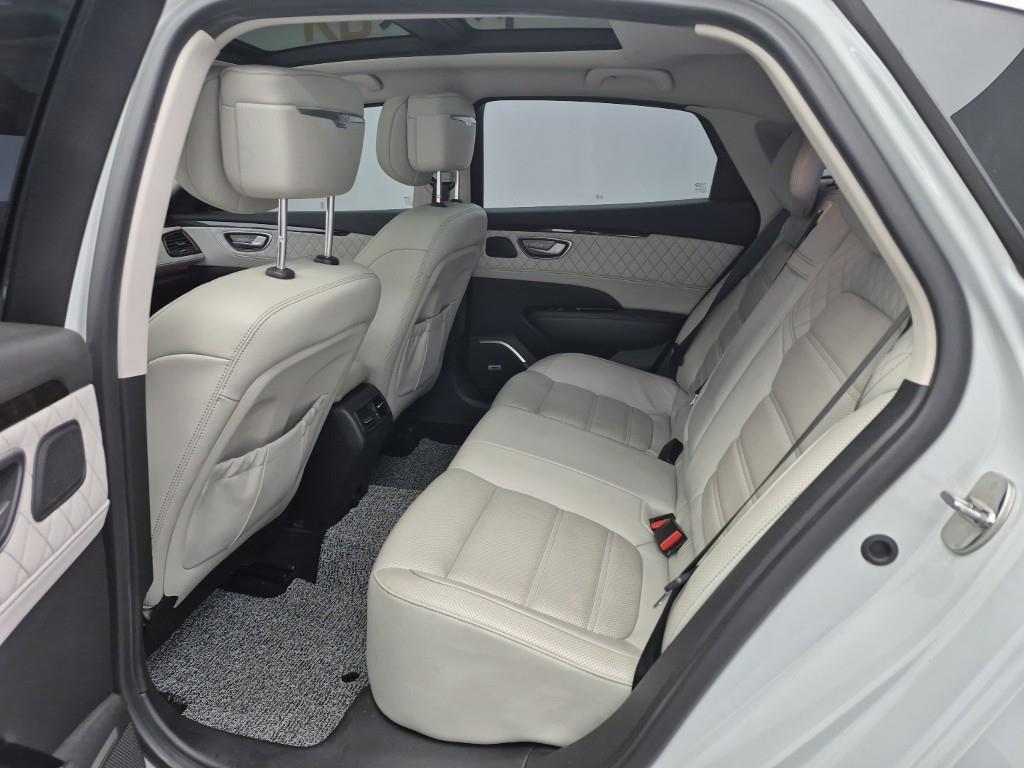 SAMSUNG SM6 - Vista 12