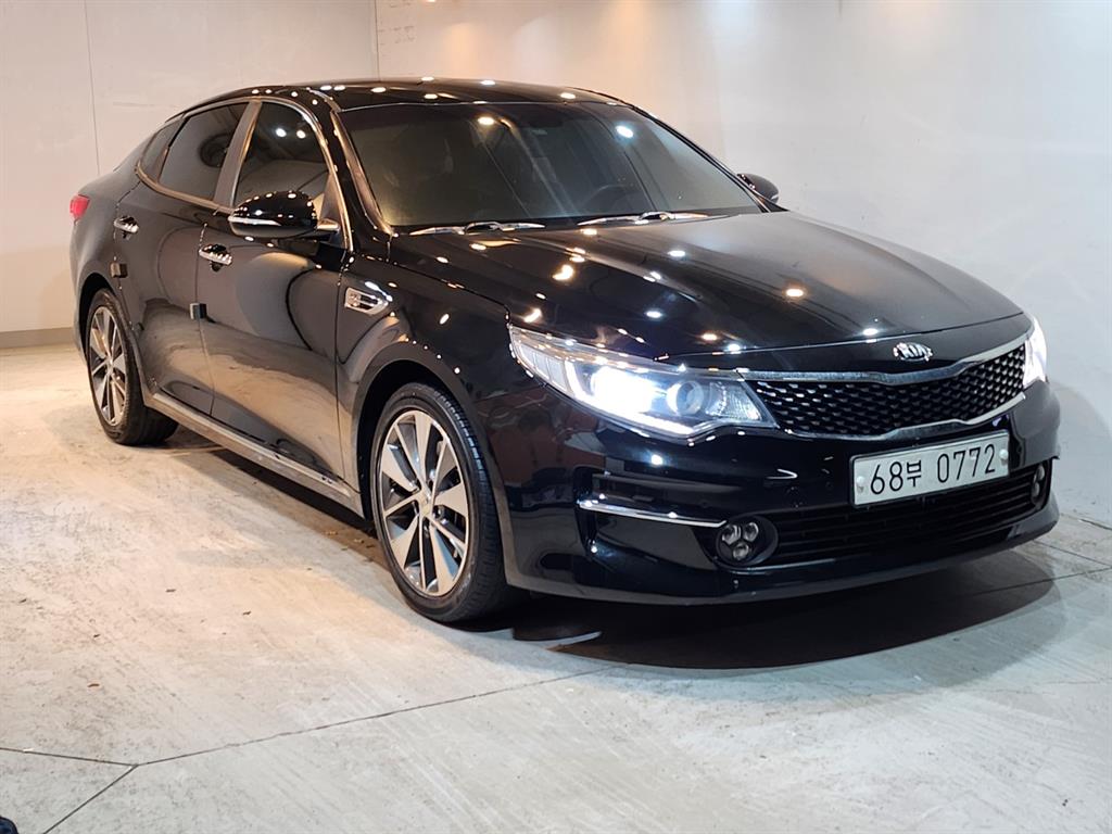 KIA K5 - Vista 2