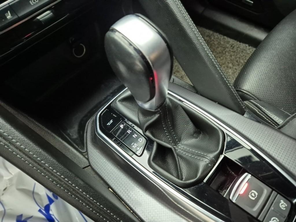 SAMSUNG QM6 - Vista 8