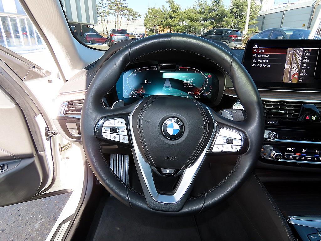 BMW 5 Series - Vista 8