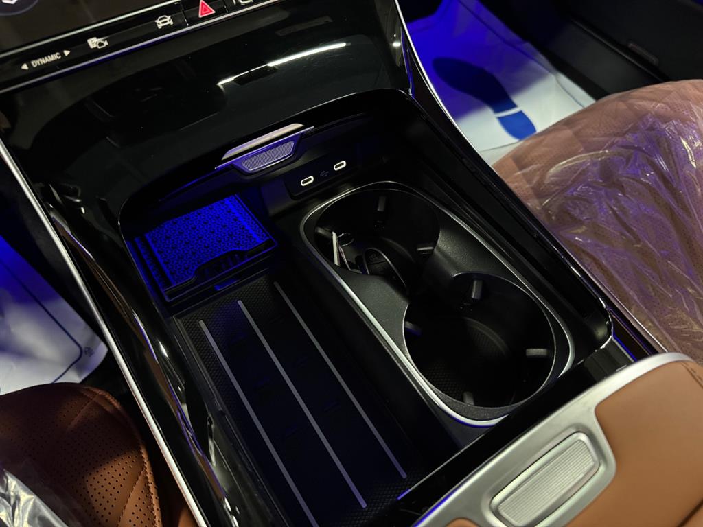 Mercedes Benz S Class - Vista 11