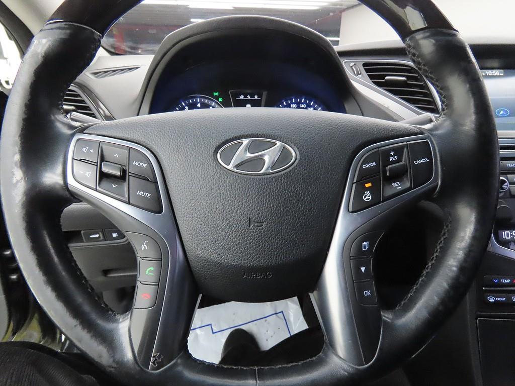 HYUNDAI Grandeur - Vista 12