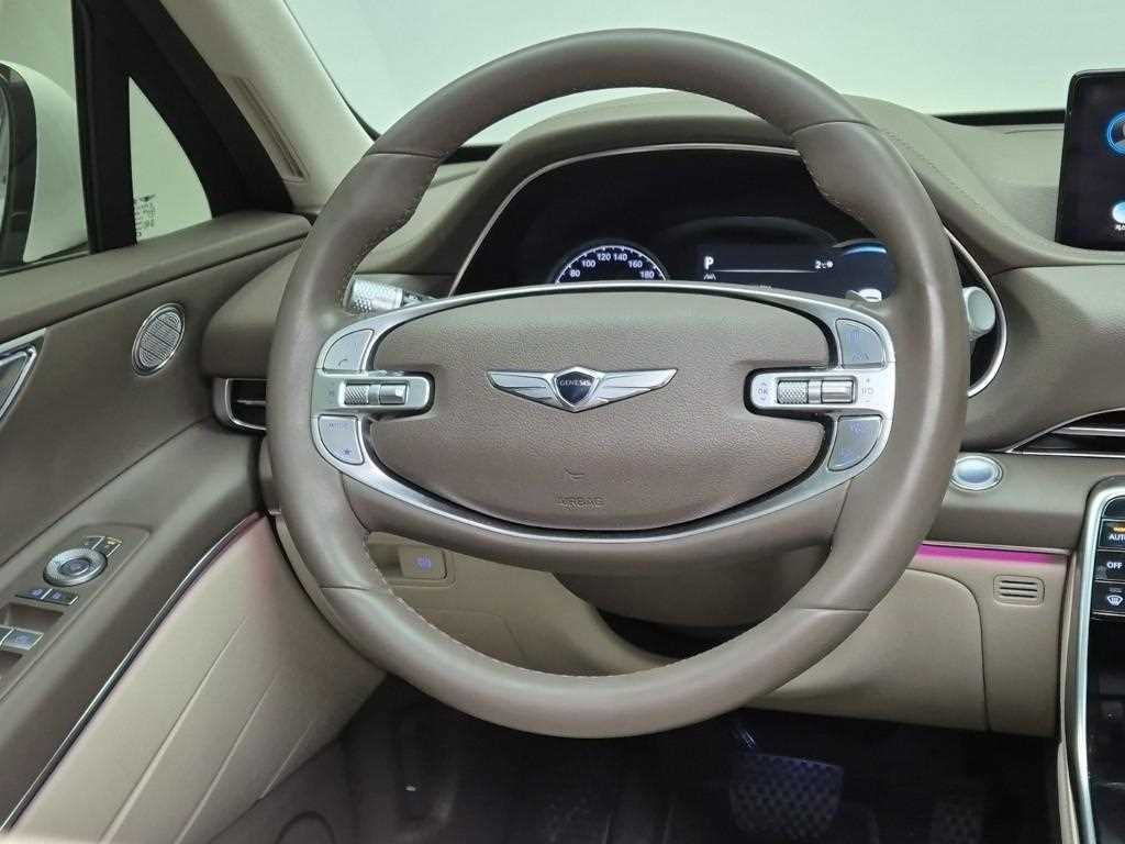 Genesis GV80 - Vista 9