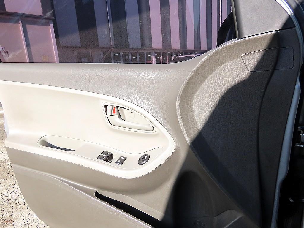 KIA Morning - Vista 11