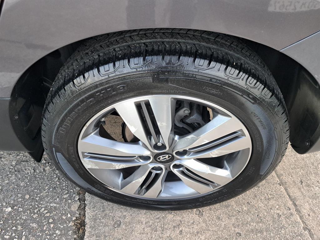 HYUNDAI Tucson 2015 Gris - Importación desde Corea - HF Imports Iquique - Foto 20