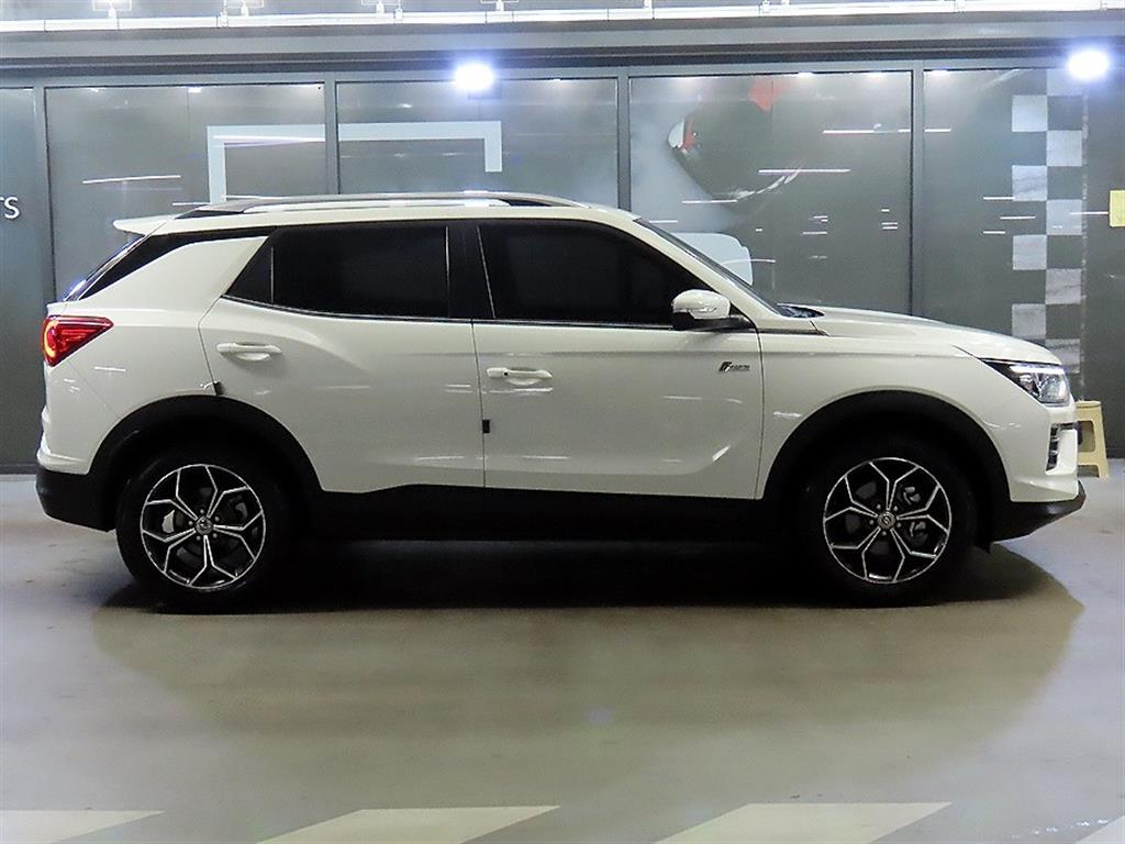 Ssangyong Korando - Vista 3