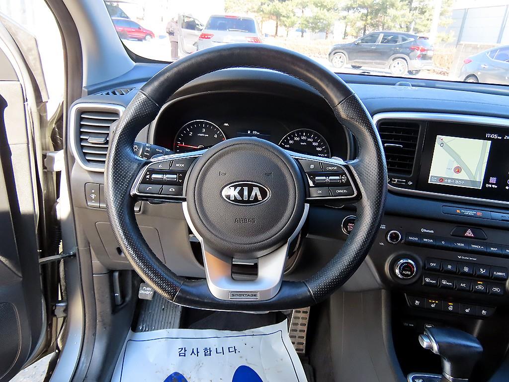 KIA Sportage - Vista 8