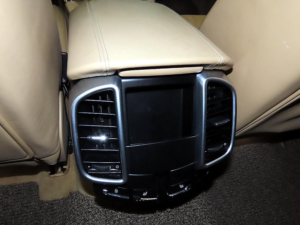 Porsche Cayenne 2017 Negro - Importación desde Corea - HF Imports Iquique - Foto 14