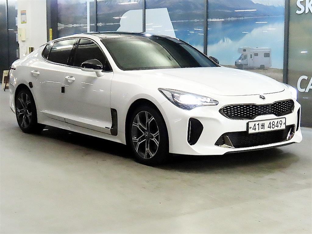 KIA Stinger 2018 Blanco - Importación desde Corea - HF Imports Iquique - Foto 1