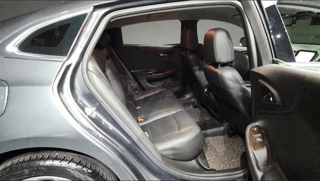 Chevrolet Malibu - Vista 12