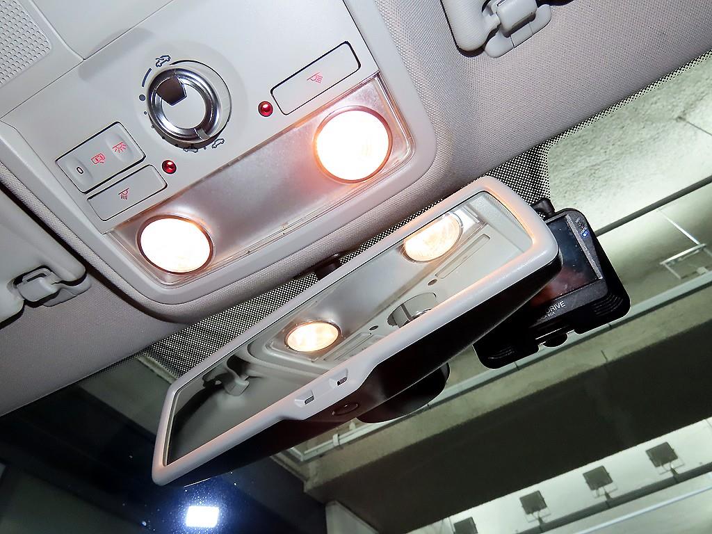 Volkswagen Jetta 2014 Blanco - Importación desde Corea - HF Imports Iquique - Foto 17