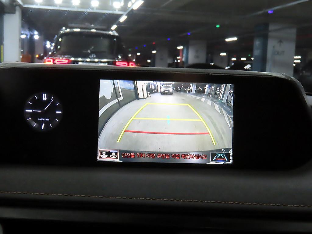 Lexus UX 2019 Blanco - Importación desde Corea - HF Imports Iquique - Foto 13