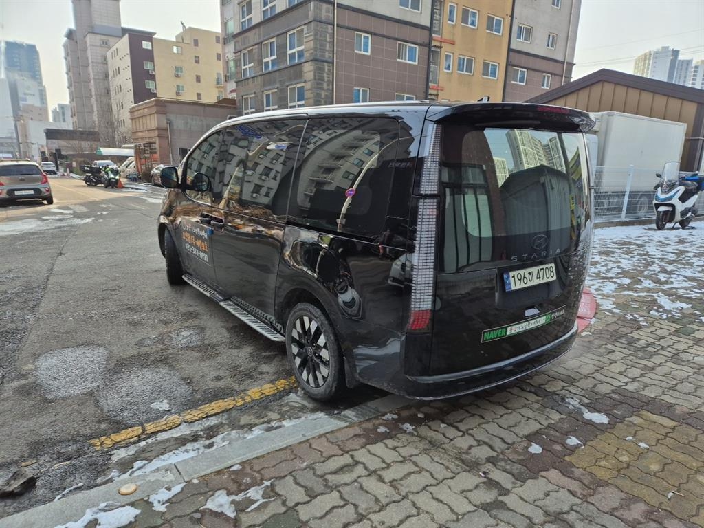 HYUNDAI Staria - Vista 7