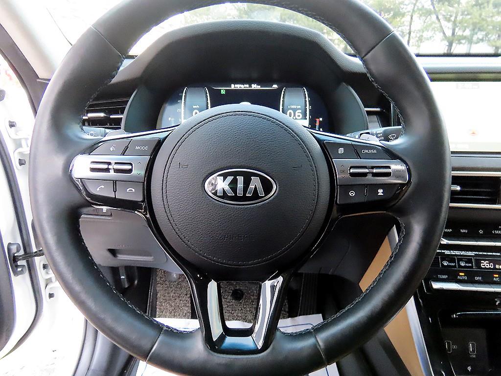 KIA K7 - Vista 8