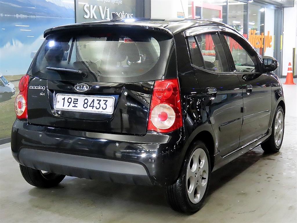 KIA Morning - Vista 4