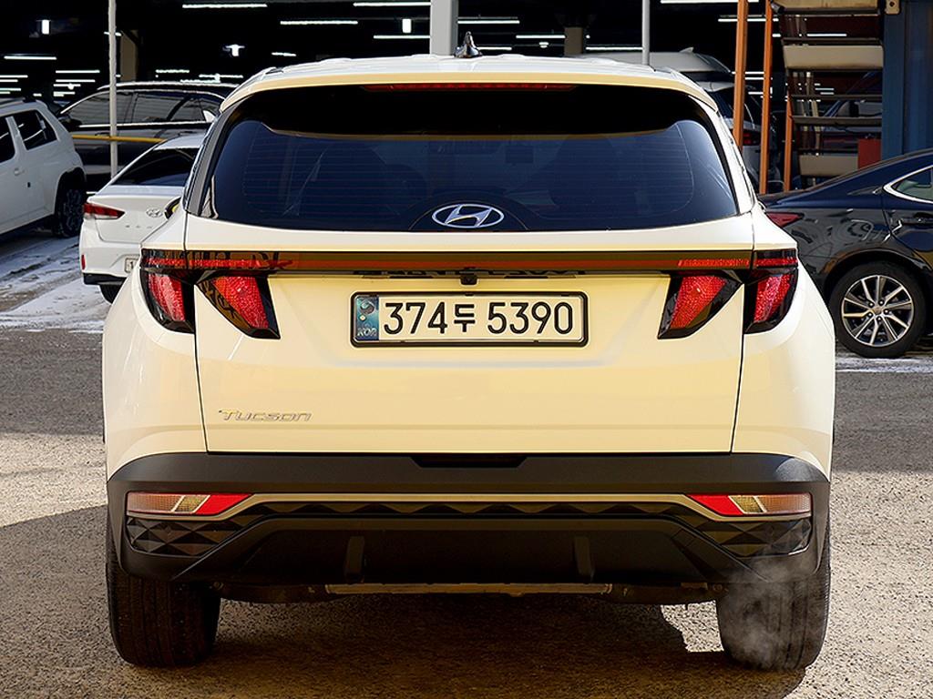 HYUNDAI Tucson - Vista 5