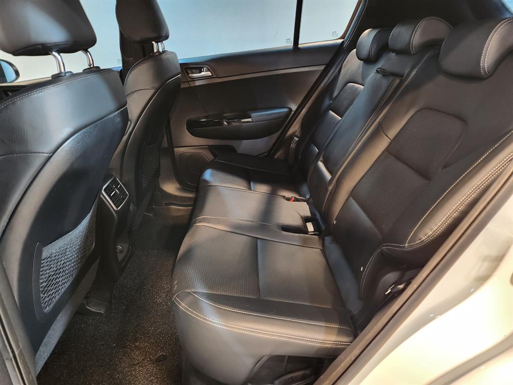 KIA Sportage - Vista 5