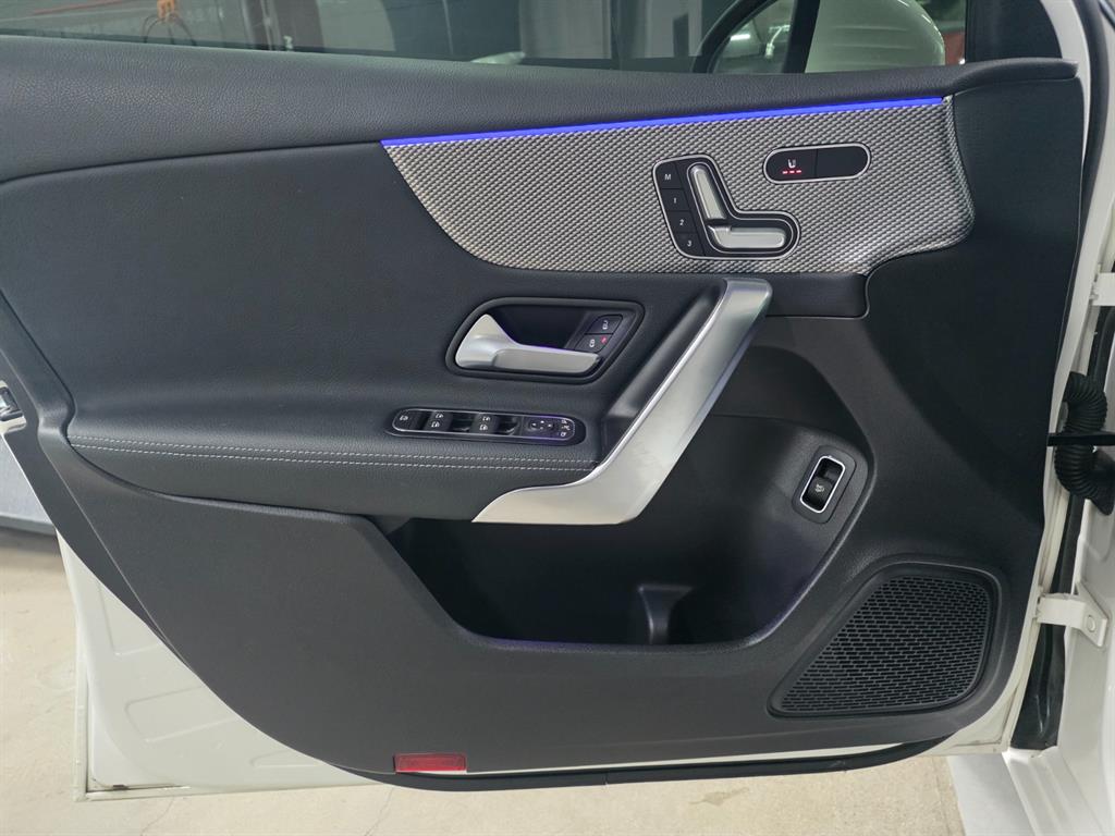 Mercedes Benz A Class 2020 Blanco - Importación desde Corea - HF Imports Iquique - Foto 14