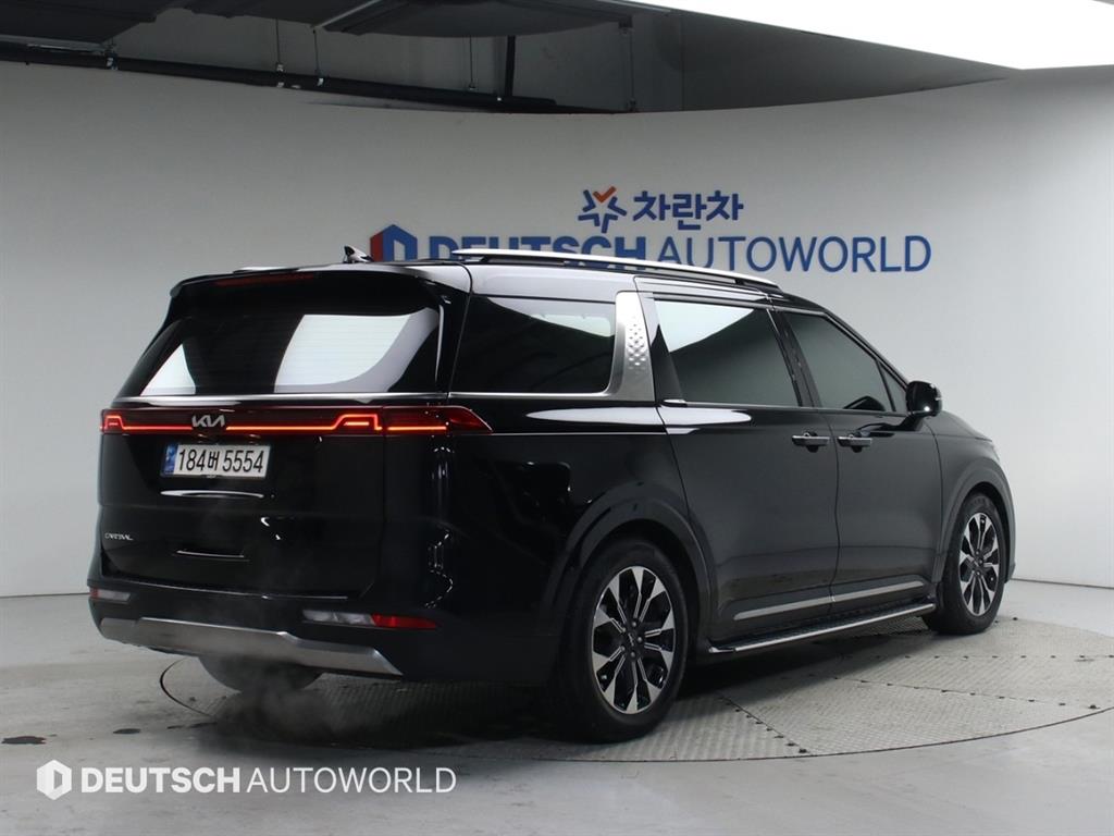 KIA Carnival - Vista 2