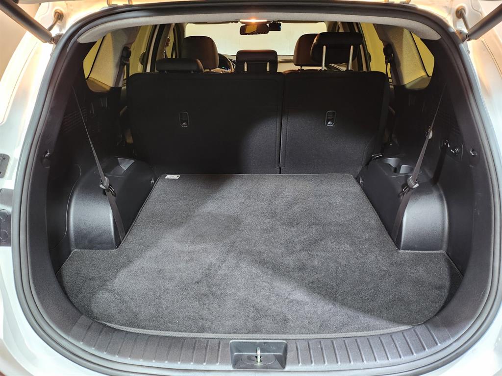 HYUNDAI Santa Fe - Vista 5