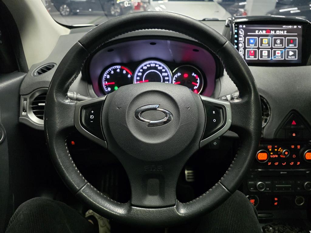 SAMSUNG QM5 - Vista 9