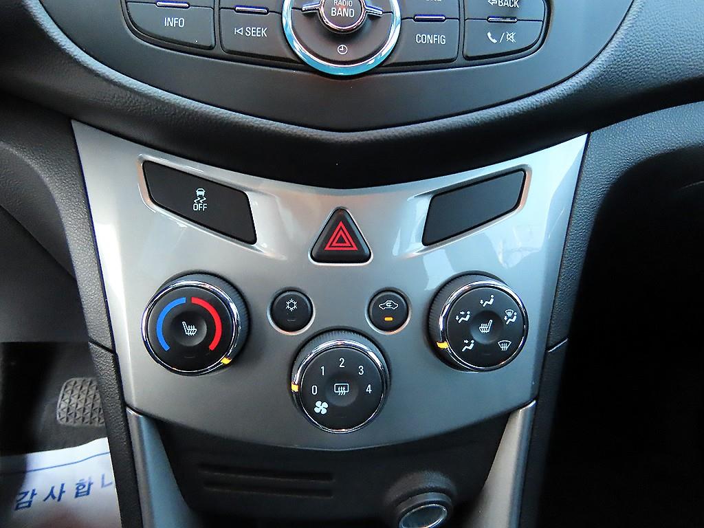 Chevrolet Trax 2016 Gris - Importación desde Corea - HF Imports Iquique - Foto 13