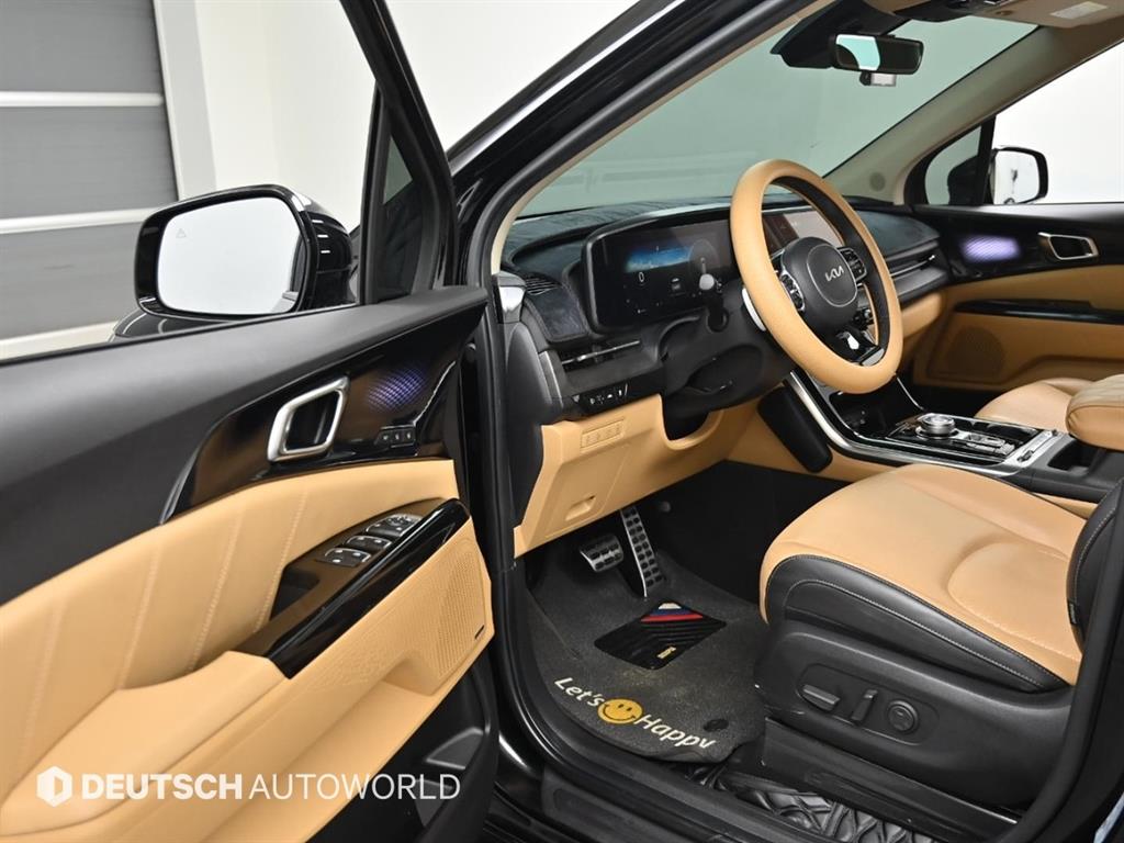 KIA Carnival - Vista 11