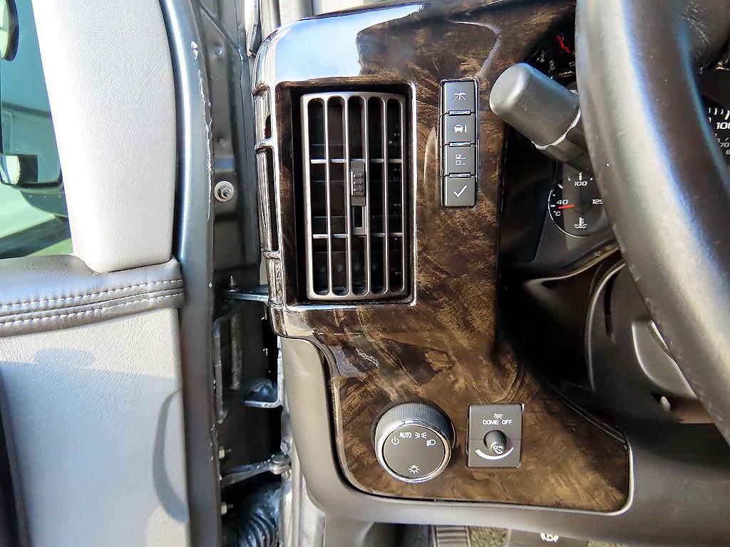 Chevrolet Express van 2017 Gris - Importación desde Corea - HF Imports Iquique - Foto 13