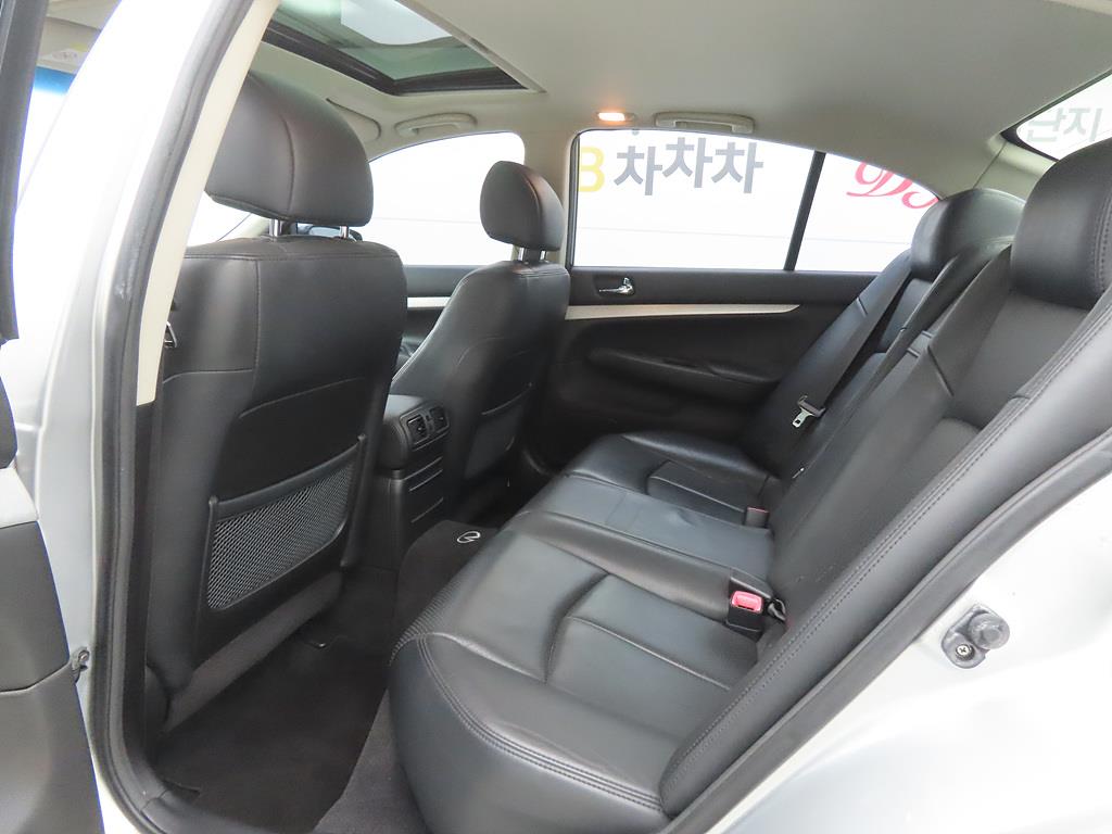Infiniti G - Vista 6