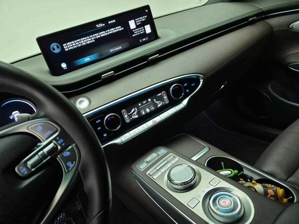 Genesis GV70 - Vista 10