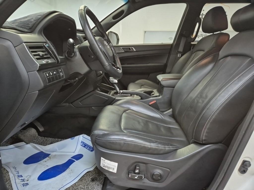 Ssangyong Rexton - Vista 11