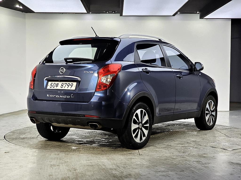 Ssangyong Korando - Vista 4