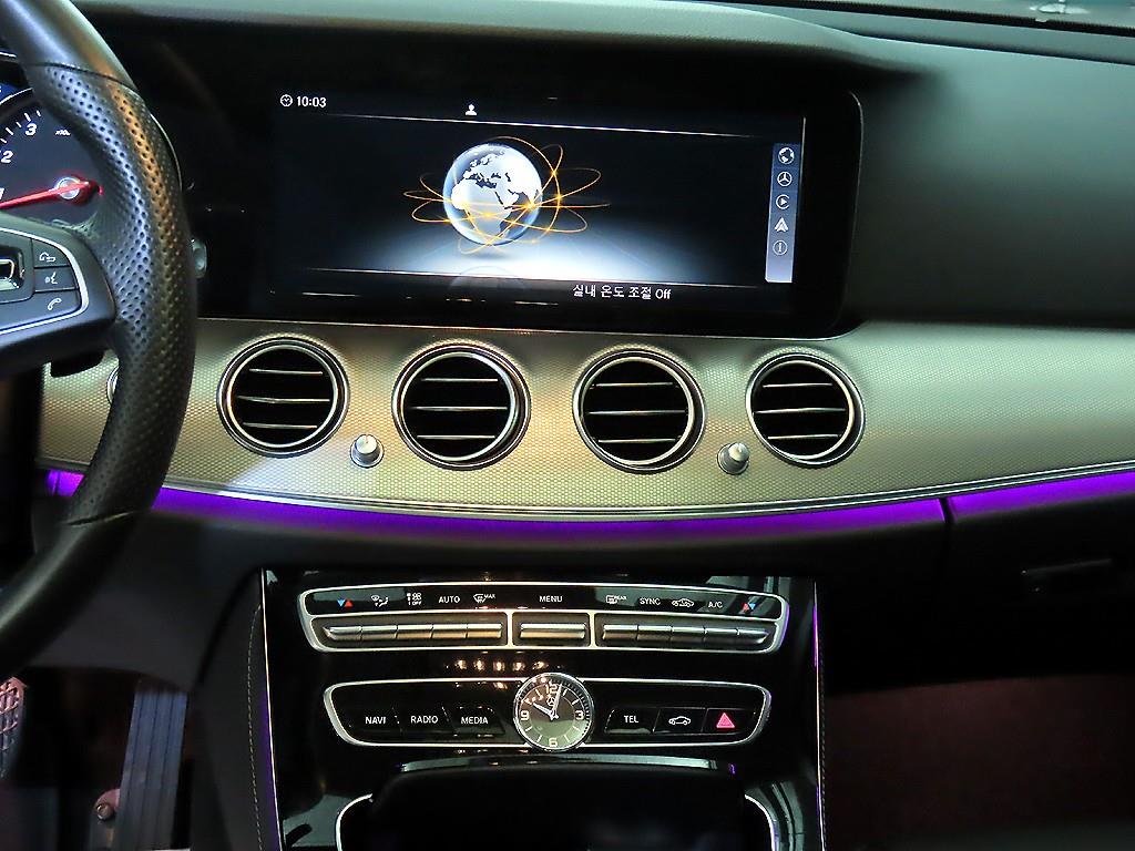 Mercedes Benz E class - Vista 11