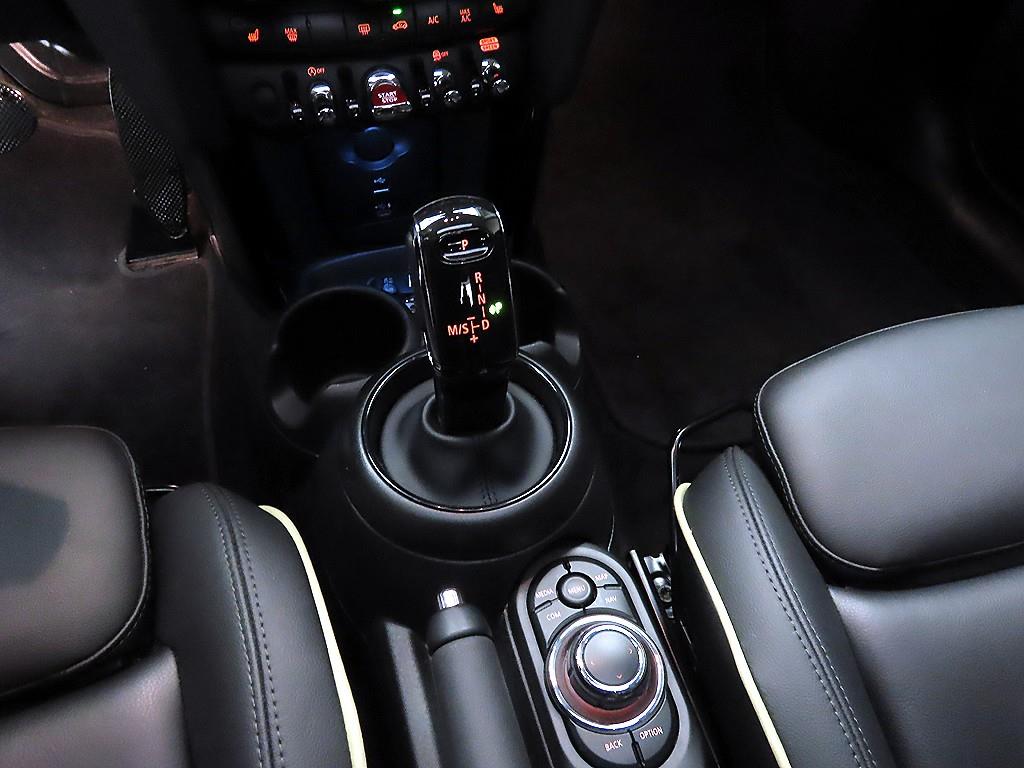 Mini Cooper - Vista 10