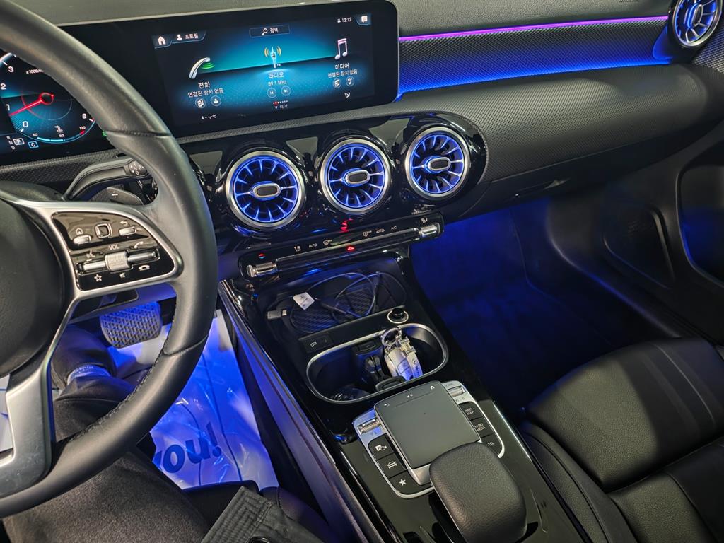 Mercedes Benz A Class - Vista 9