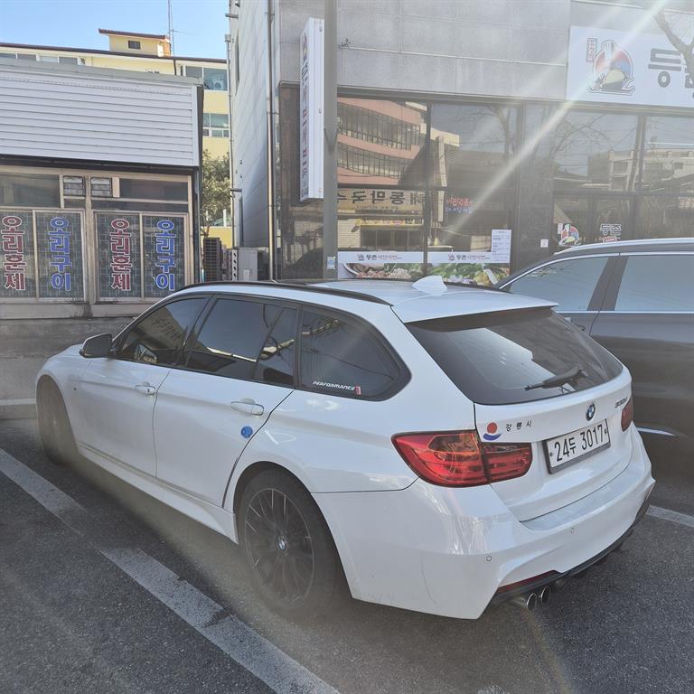 BMW 3 series 2014 Blanco - Importación desde Corea - HF Imports Iquique - Foto 1